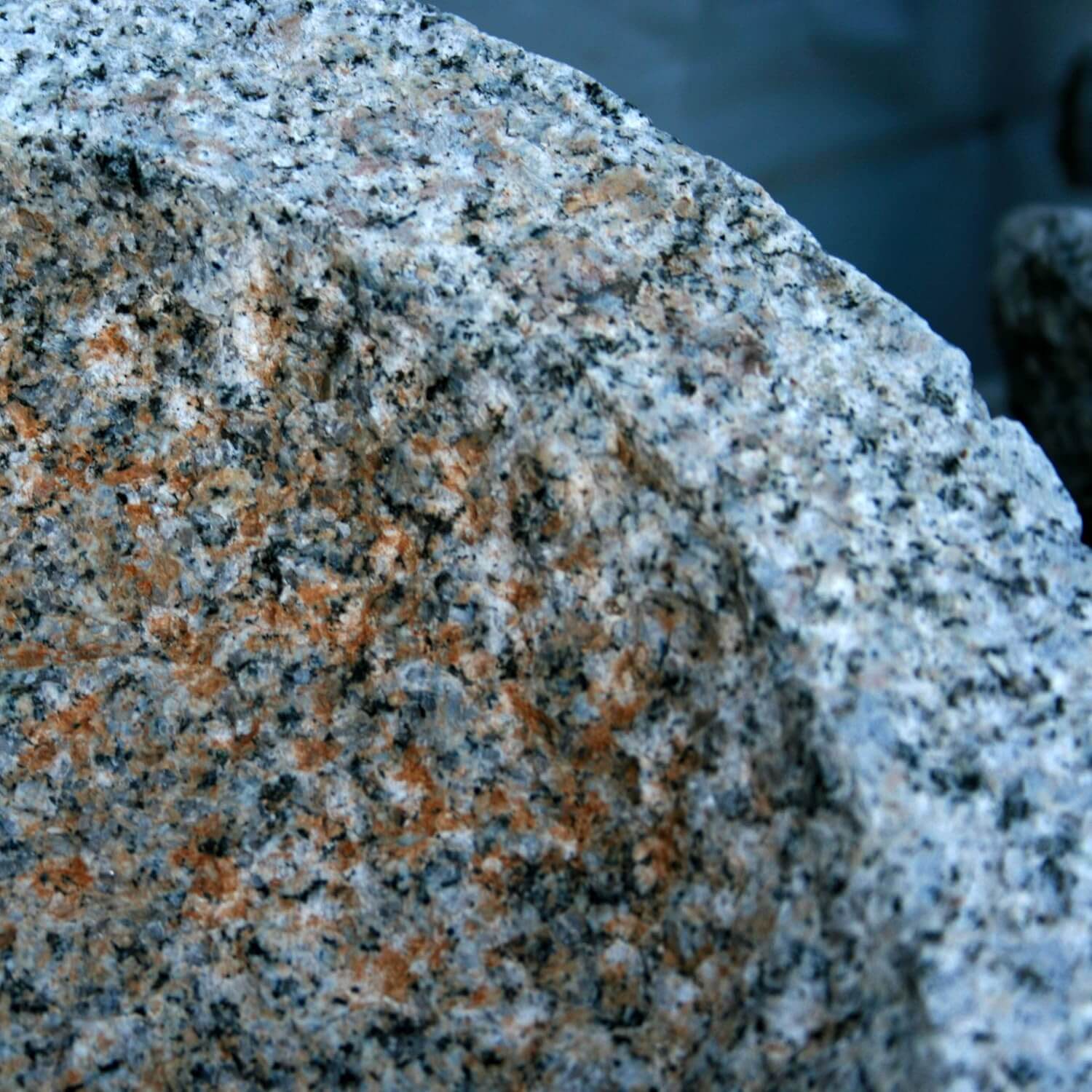 Granit Vogeltränke