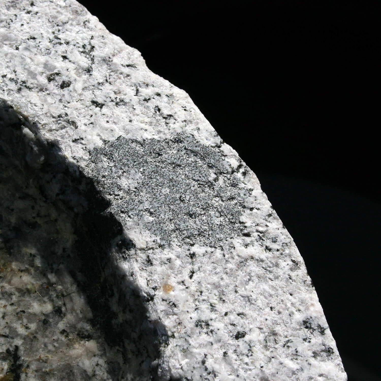 Granit Vogeltränke